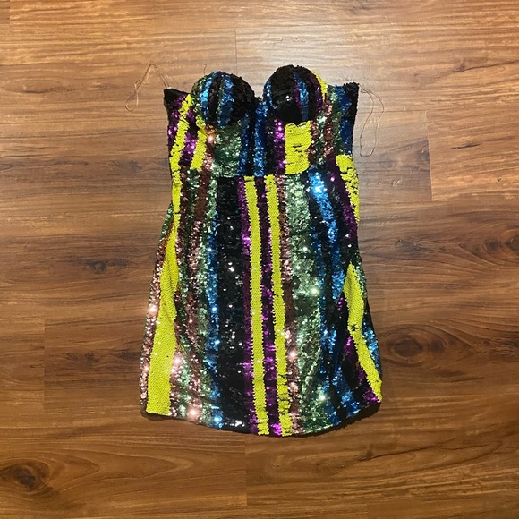 SEQUIN MULTICOLOR MINI DRESS SIZE L - Picture 1 of 6